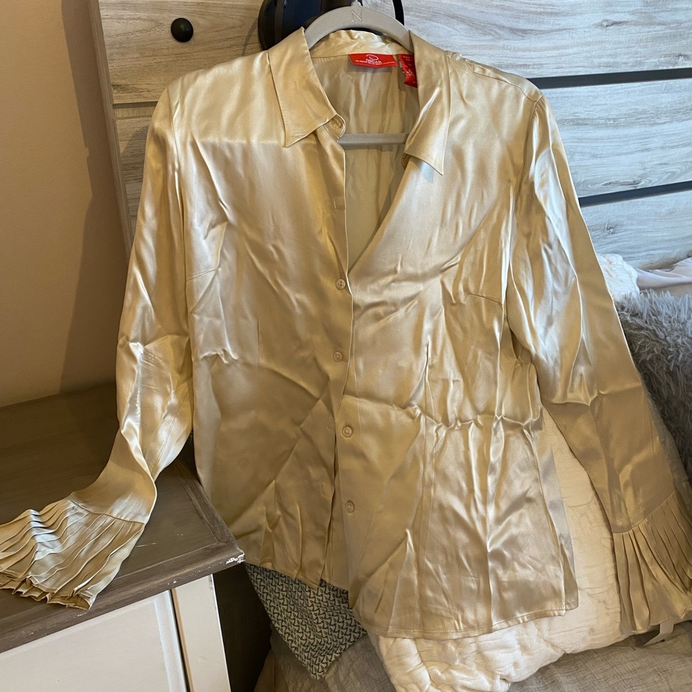 Oscar By Oscar De La Renta 100% Silk Beige Size 10 Blouse